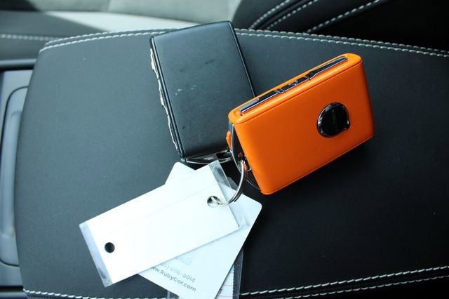 Used 2025 Volvo XC40 B5 Plus image 29