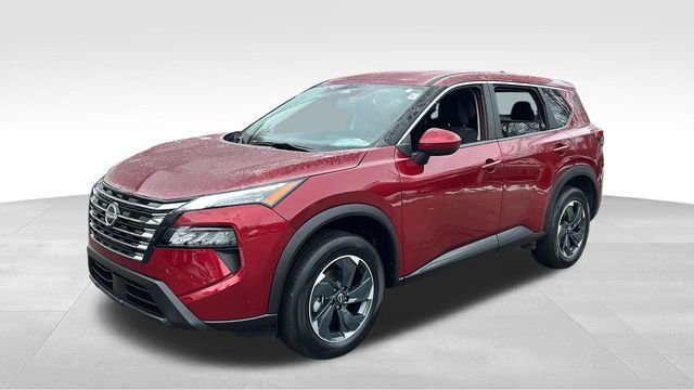 Used 2024 Nissan Rogue SV image 2