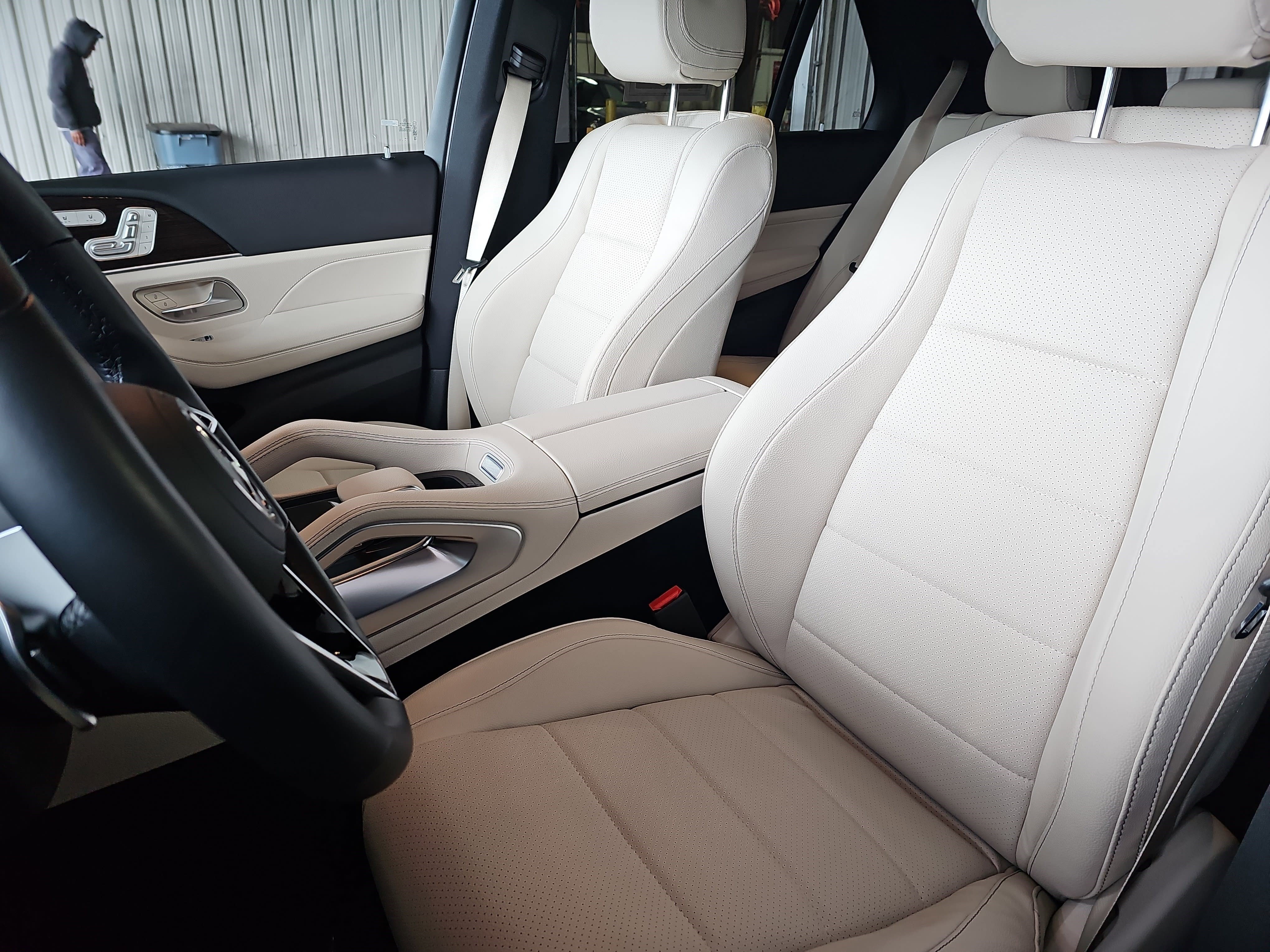 Certified 2026 Mercedes-Benz GLE 450 4MATIC image 17