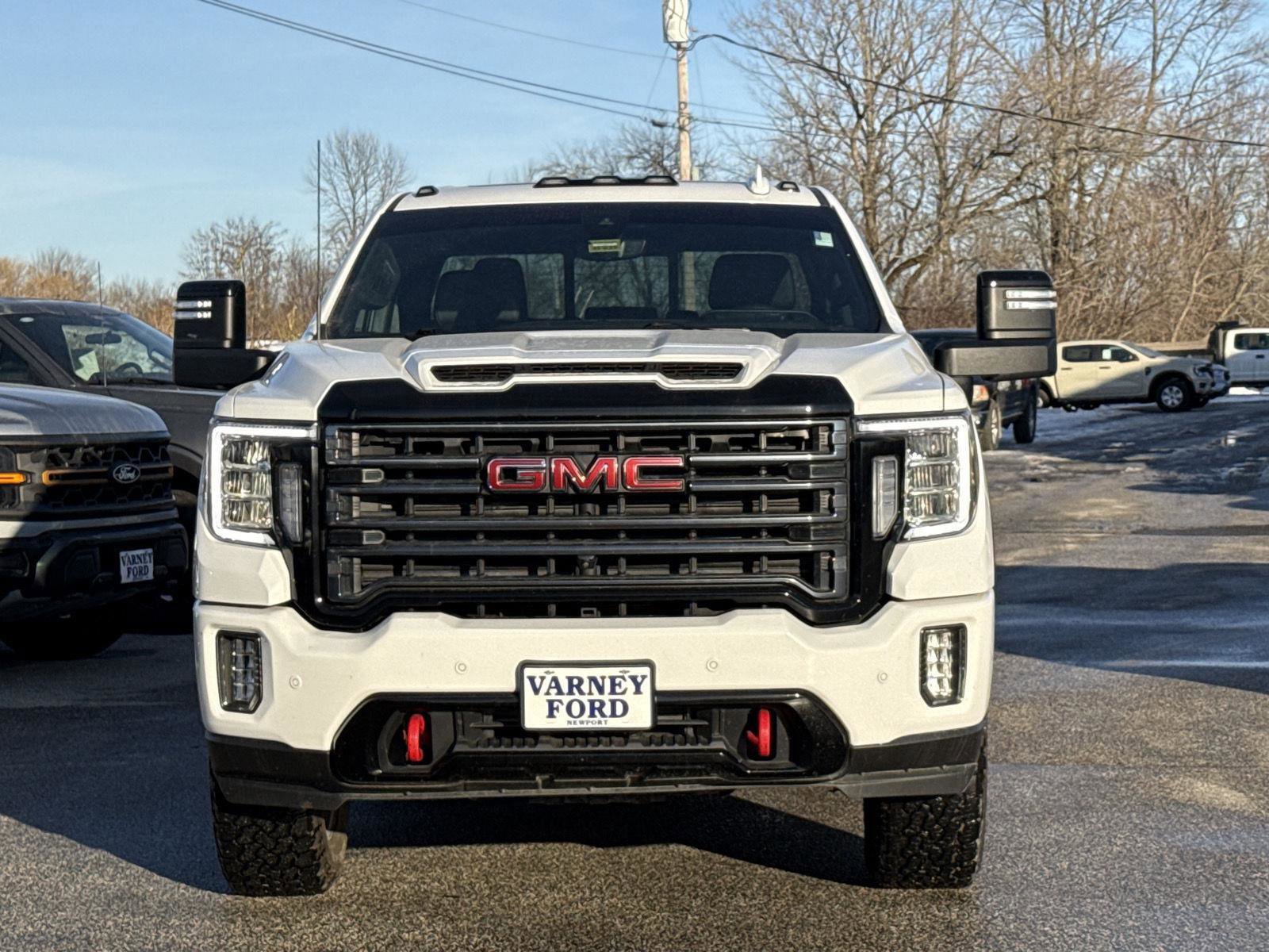 Used 2022 GMC Sierra 2500 AT4 w/ AT4 Preferred Package image 2