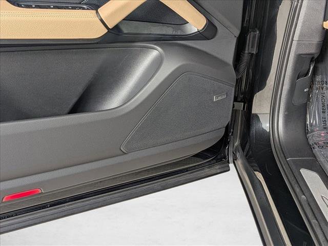 Certified 2025 Porsche Cayenne Coupe image 14