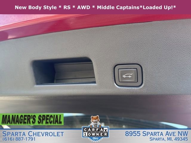 Used 2024 Chevrolet Traverse RS AWD/4WD image 39