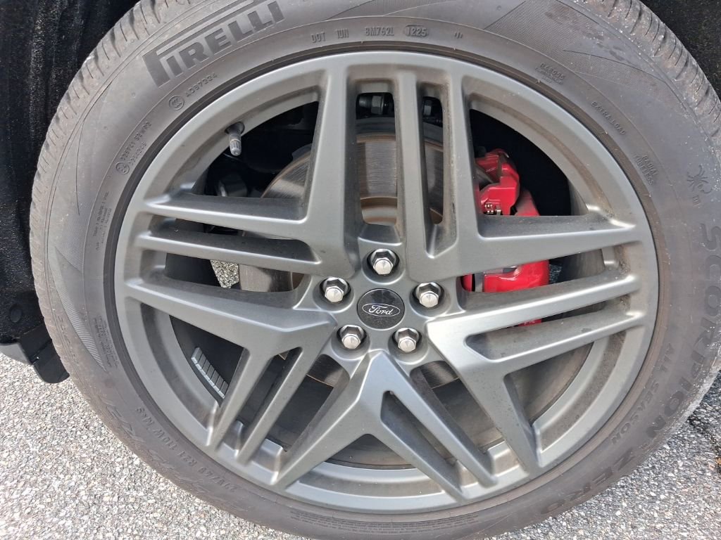 Used 2025 Ford Explorer ST w/ Sun And Sound Package image 18