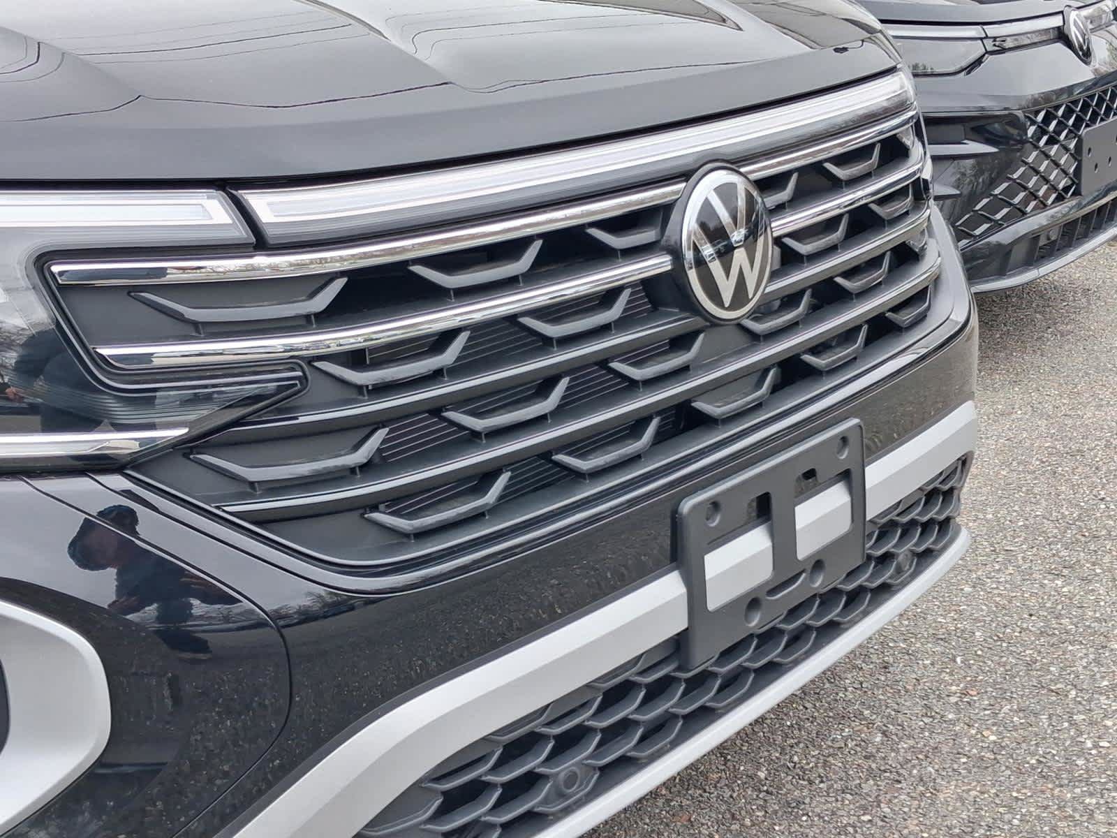 New 2026 Volkswagen Atlas Peak Edition AWD/4WD image 5