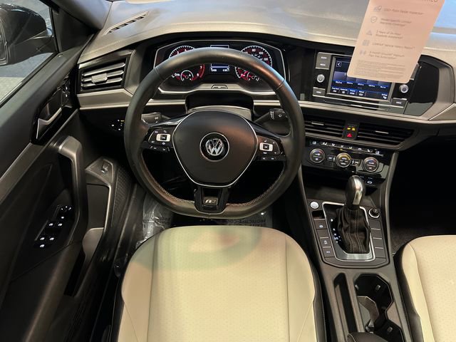 Certified 2020 Volkswagen Jetta R-Line FWD image 18