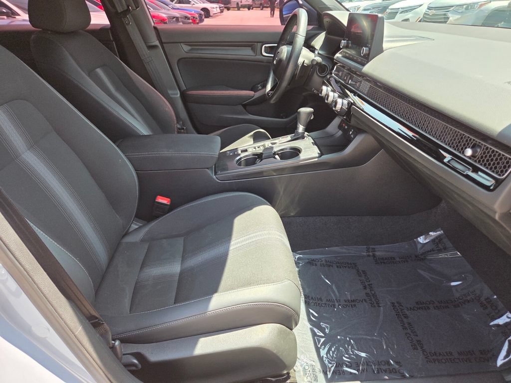 Used 2024 Honda Civic Sport image 11