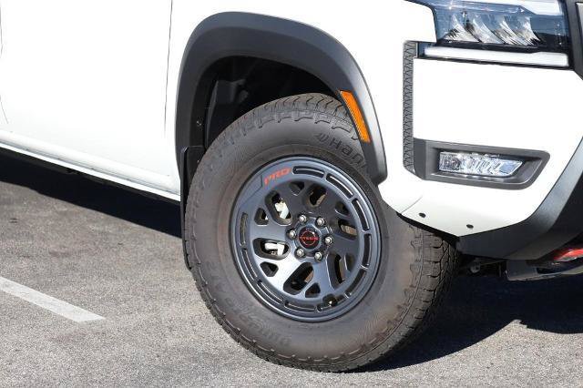 New 2026 Nissan Frontier PRO-4X w/ Tow Package AWD/4WD image 3