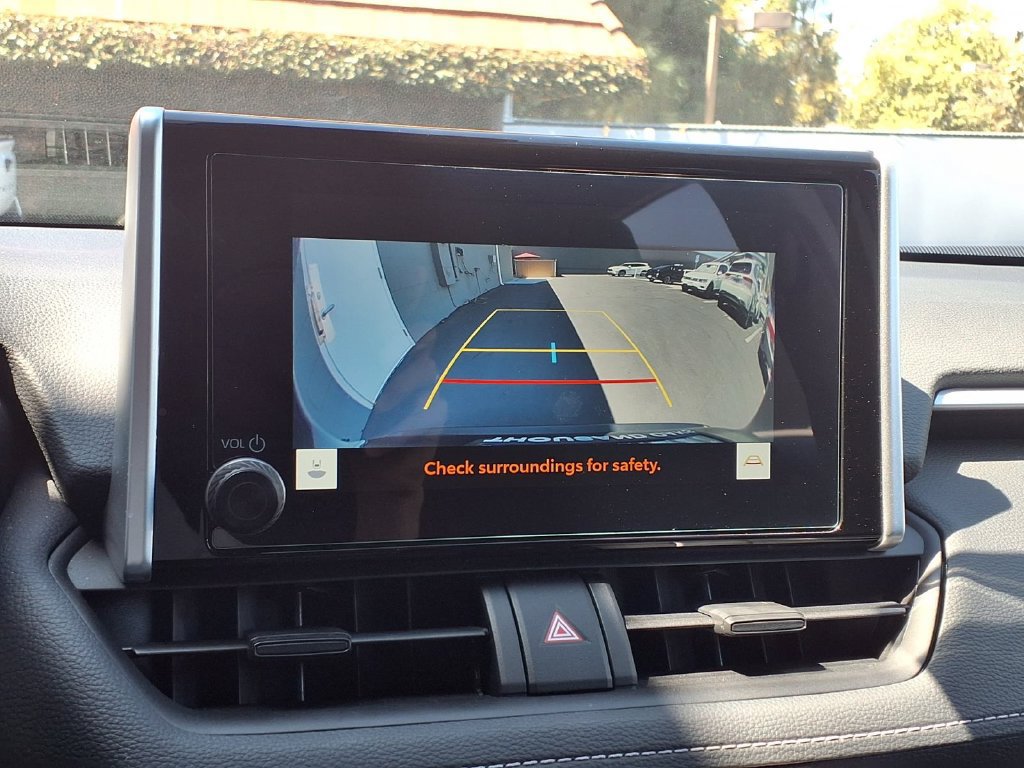 Certified 2025 Toyota RAV4 LE FWD image 10
