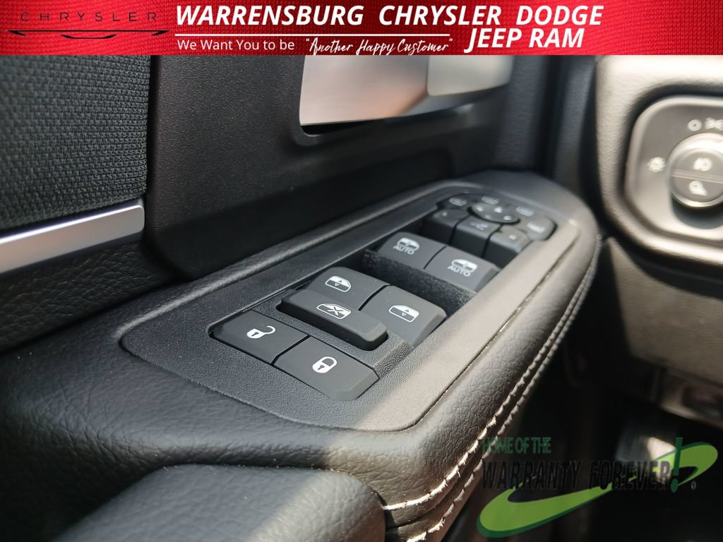 New 2026 RAM 2500 Big Horn AWD/4WD image 31