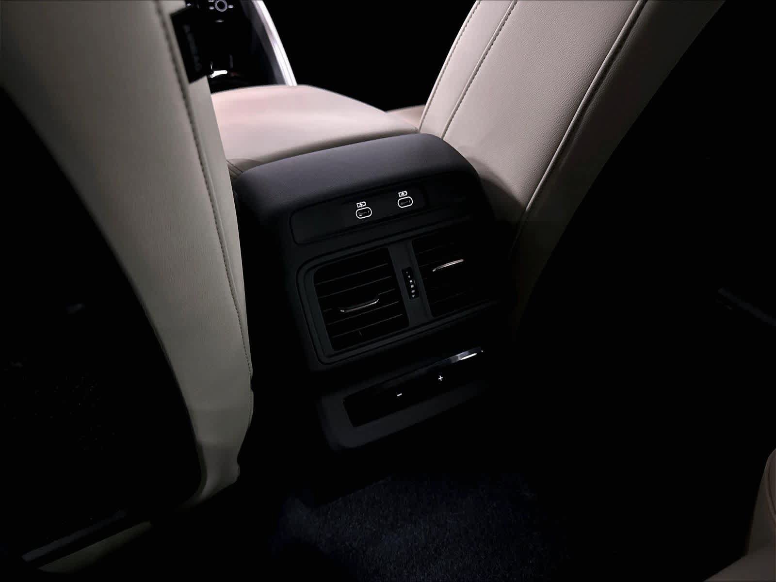 Used 2025 Audi Q5 Premium Plus AWD/4WD image 33