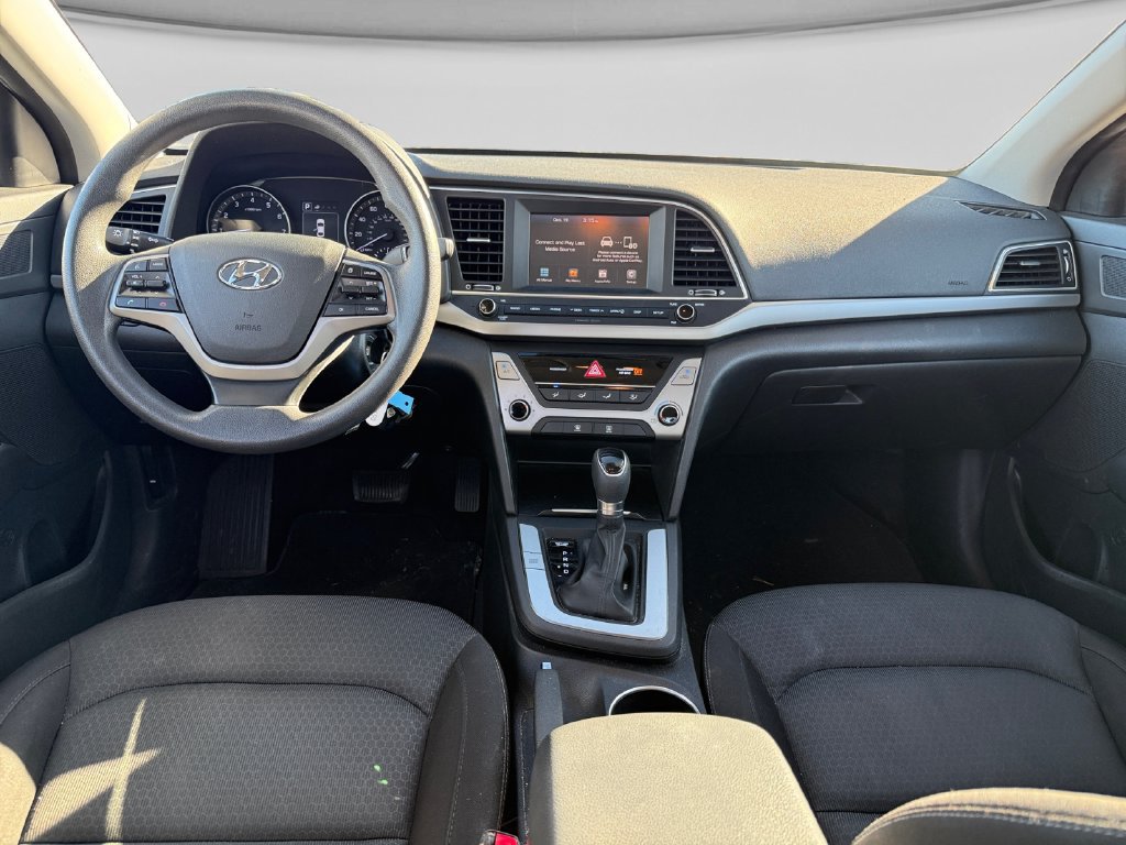 Used 2018 Hyundai Elantra SEL w/ Cargo Package FWD image 13