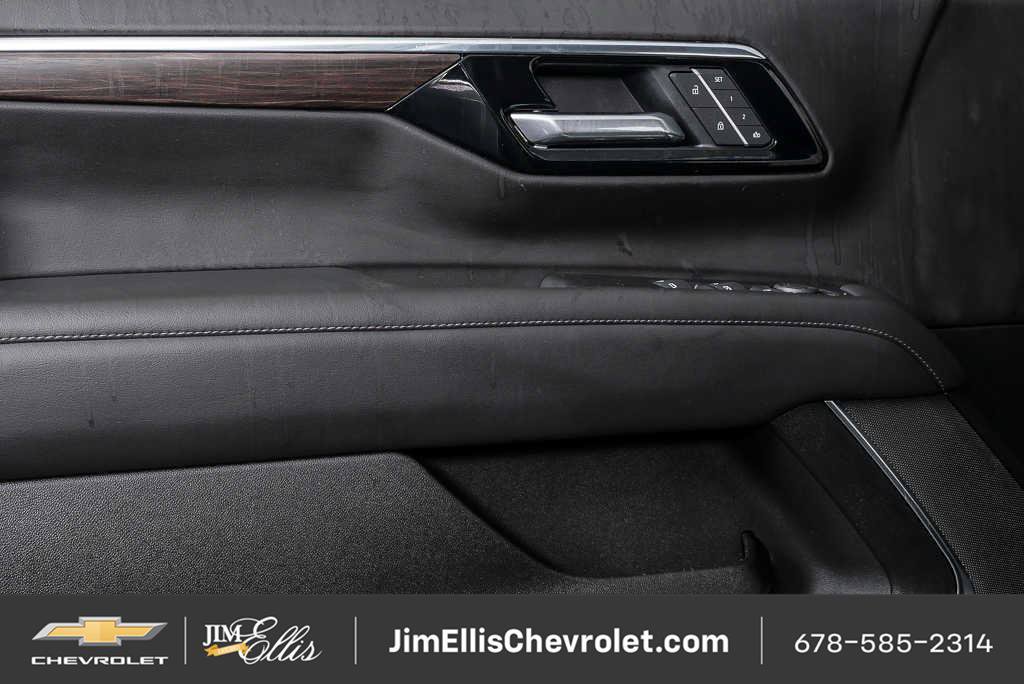 Certified 2025 Chevrolet Tahoe LT AWD/4WD image 7