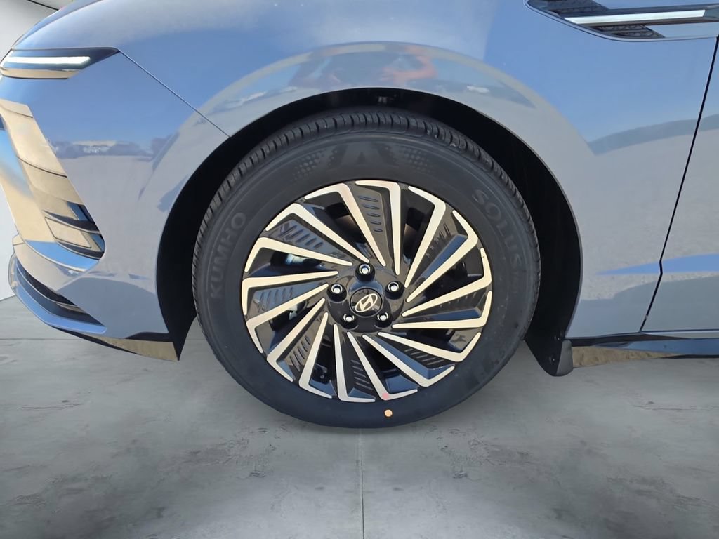New 2026 Hyundai Sonata SEL FWD image 15