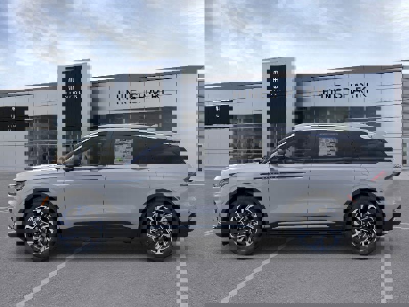 New 2026 Lincoln Nautilus Premier w/ Equipment Group 102A image 3