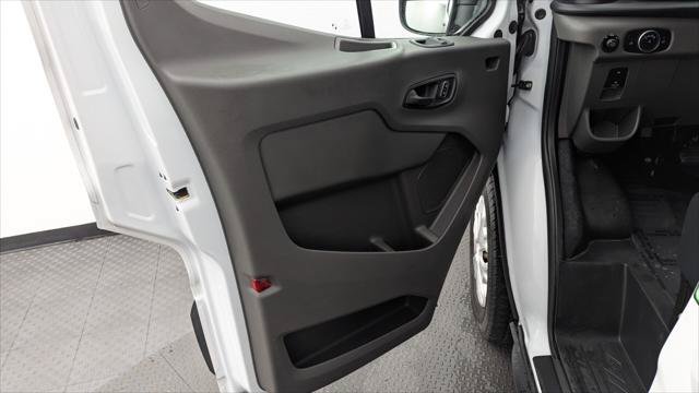 Used 2023 Ford E-Transit Medium Roof RWD image 12