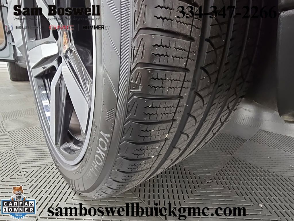 Used 2025 Porsche Cayenne Coupe image 45