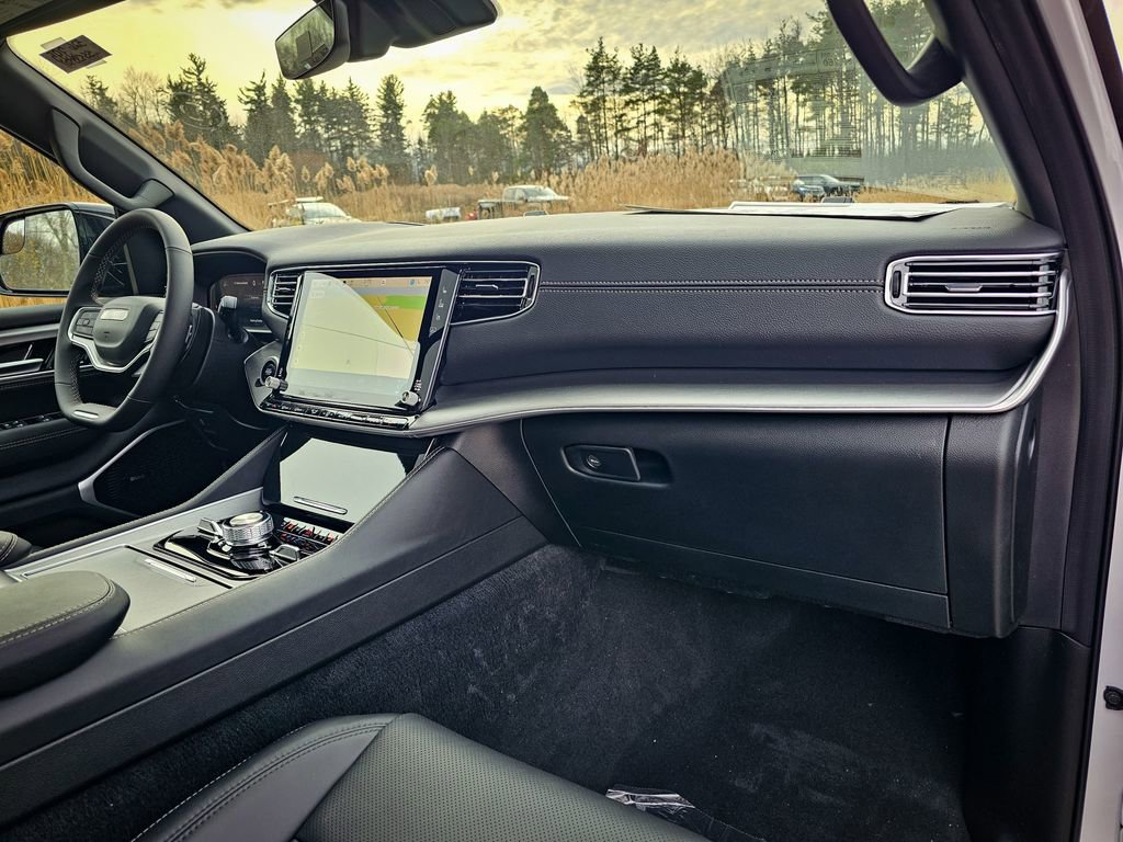 New 2025 Jeep Wagoneer Series III image 57
