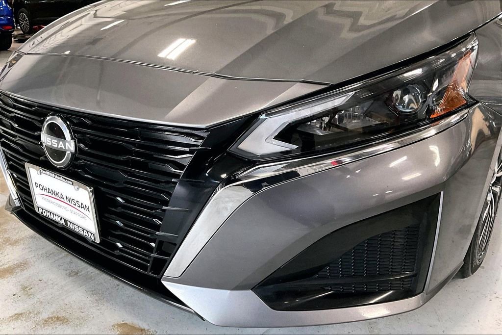 Certified 2024 Nissan Altima 2.5 SV FWD image 29