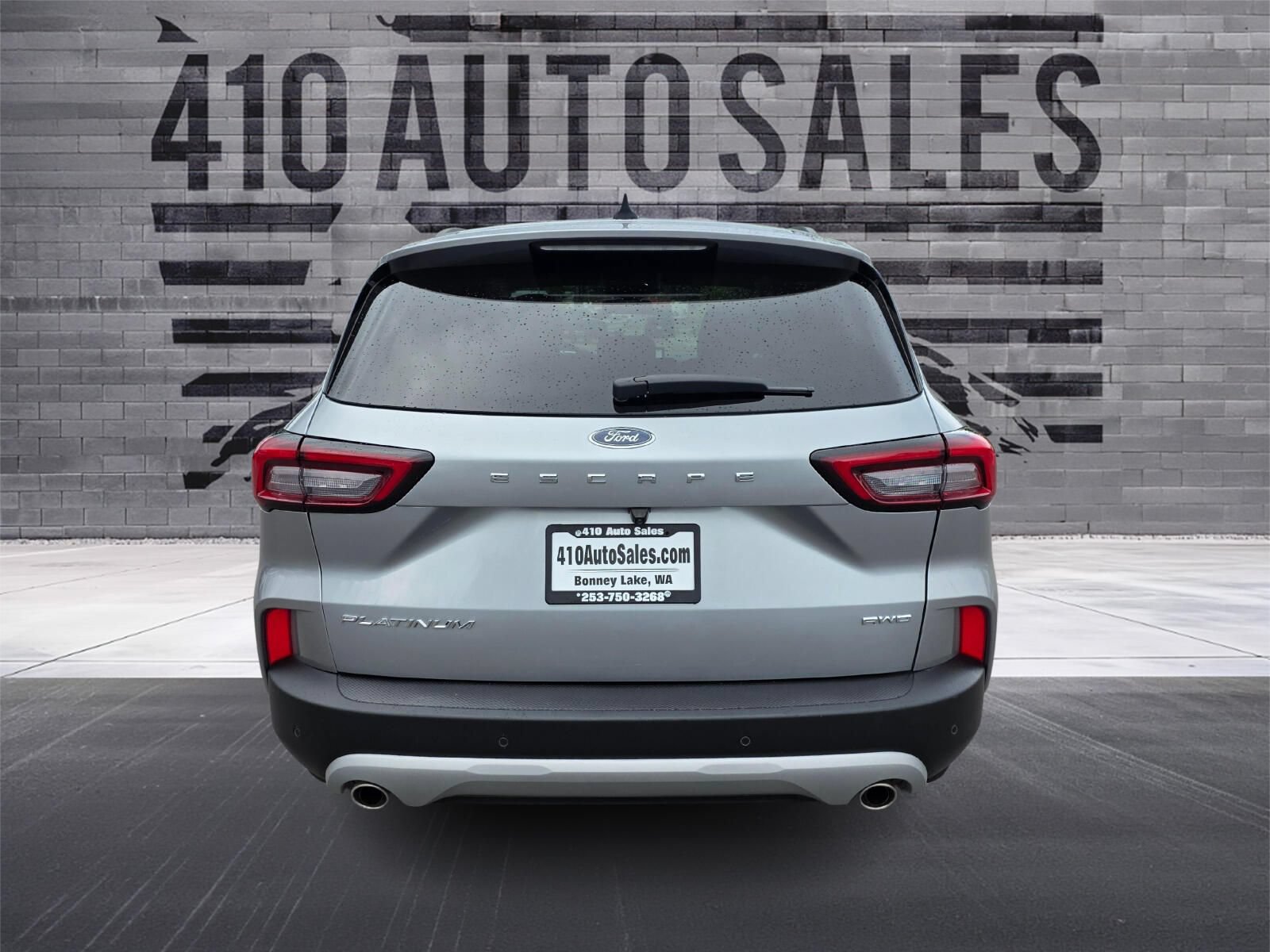 Used 2023 Ford Escape Platinum AWD/4WD image 4