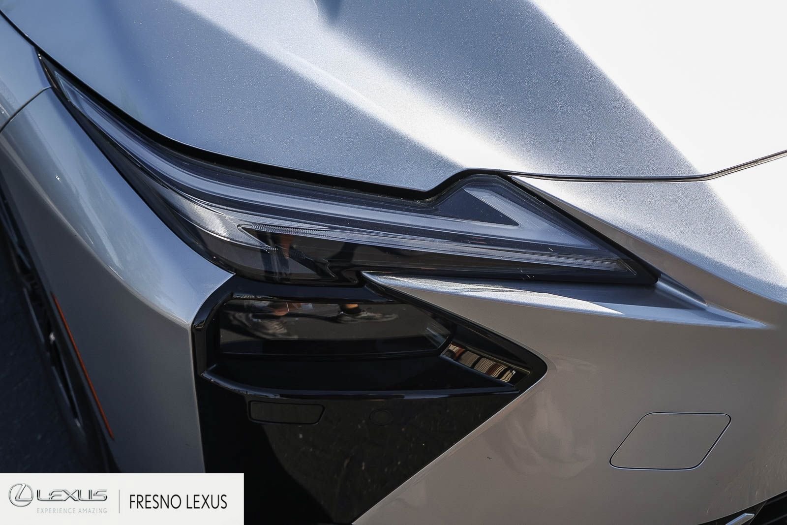 New 2026 Lexus ES 350e FWD image 10