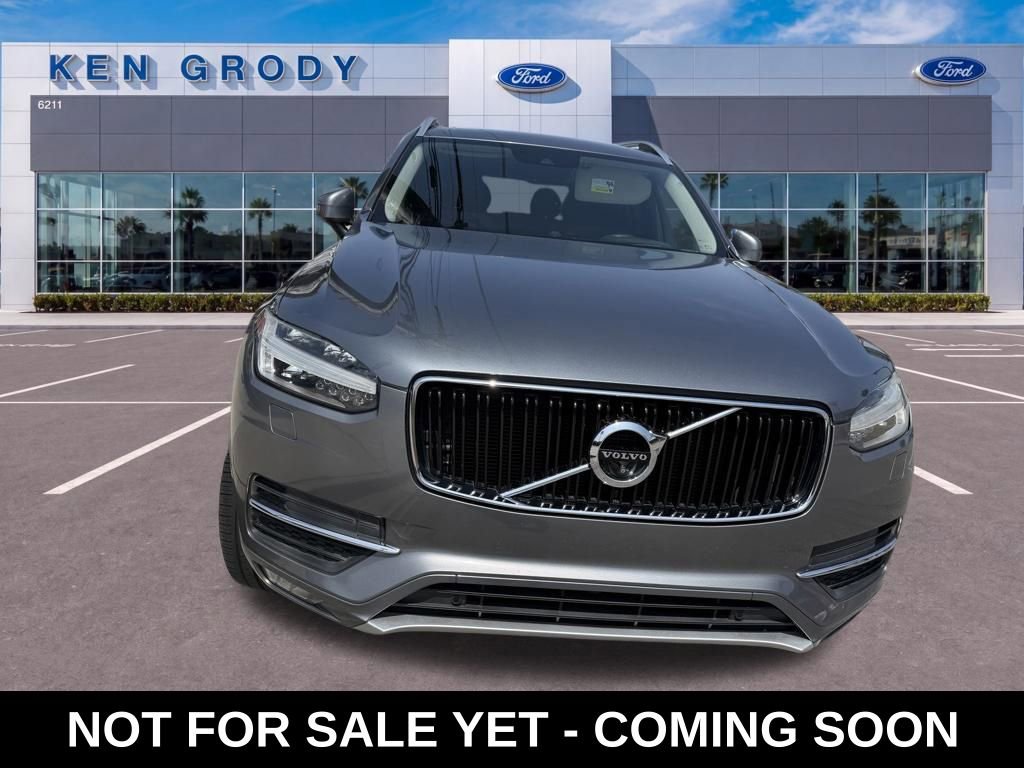 Used 2018 Volvo XC90 T6 Momentum w/ Convenience Package AWD/4WD image 1