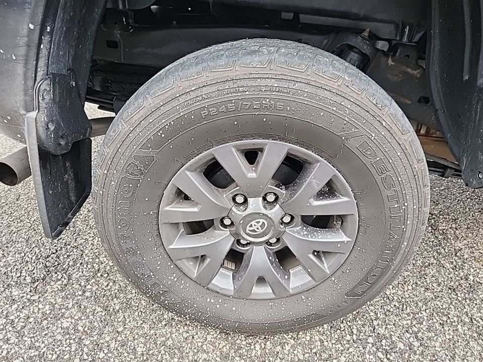 Used 2023 Toyota Tacoma SR5 image 20
