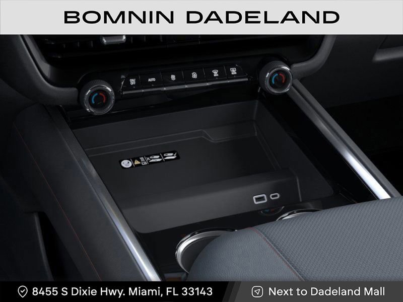 Used 2026 Chevrolet Suburban RST w/ Comfort Package image 23