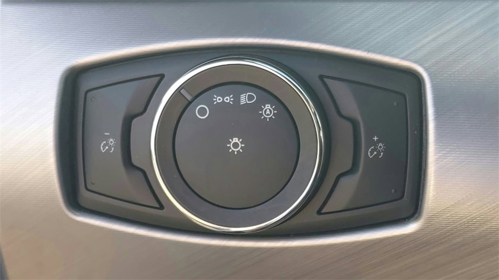 Used 2022 Ford Mustang Premium image 29