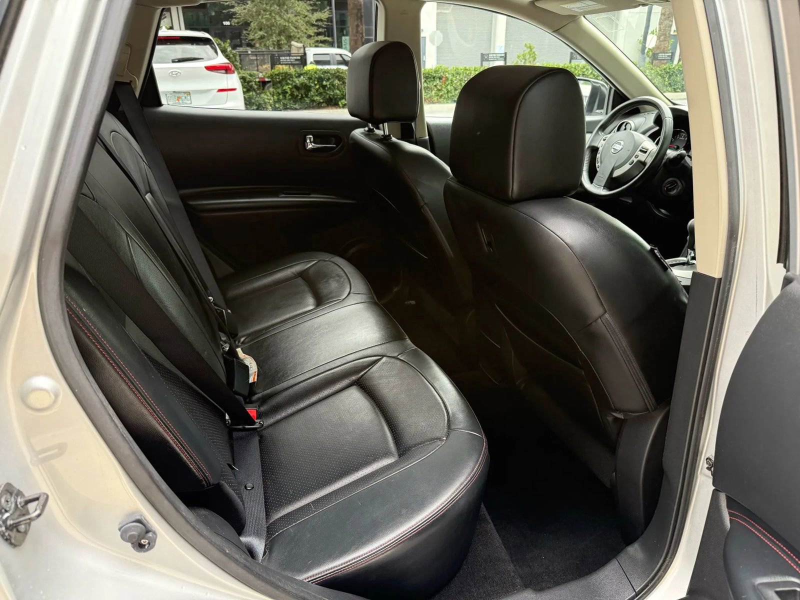 Used 2013 Nissan Rogue SL image 12