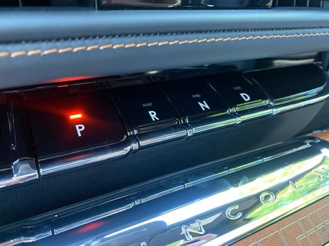 New 2026 Lincoln Aviator Black Label w/ Dynamic Handling Package AWD/4WD image 28