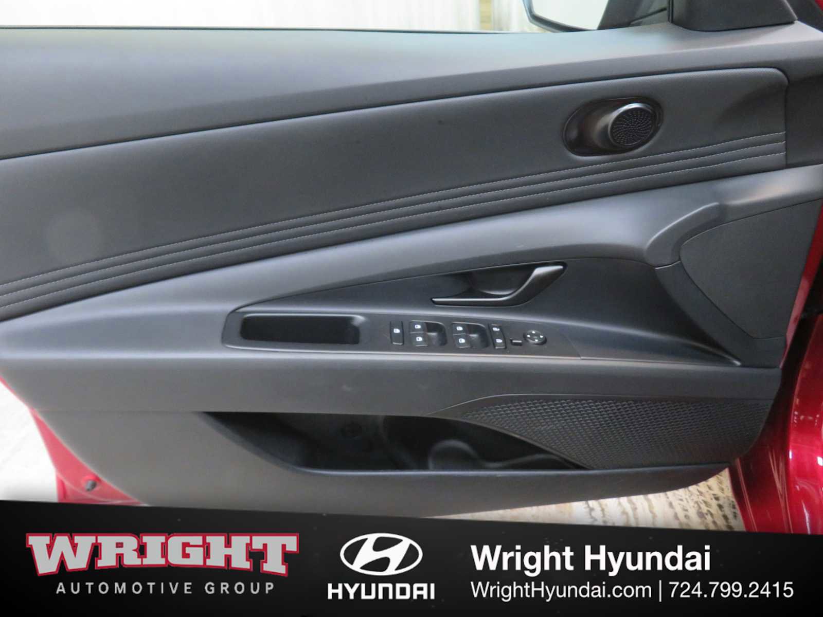 Used 2025 Hyundai Elantra Sport image 9