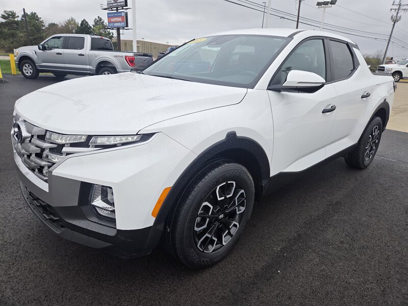 Used 2023 Hyundai Santa Cruz SEL w/ Cargo Package AWD/4WD image 7