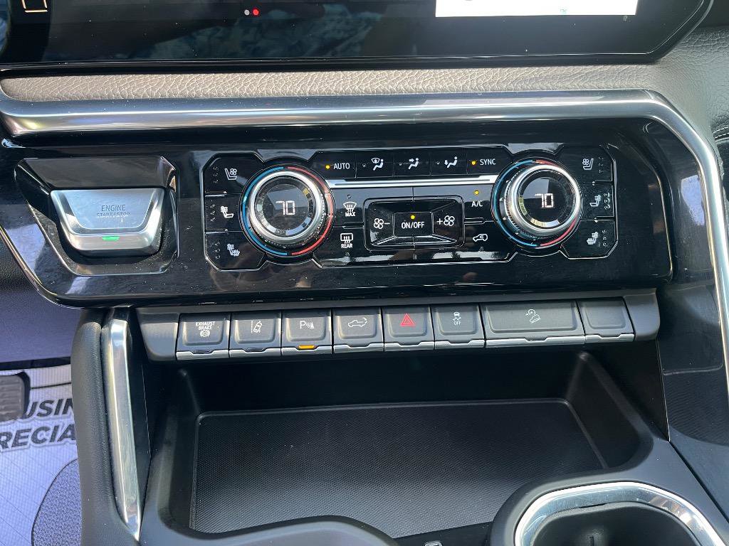 Used 2024 GMC Sierra 2500 Denali w/ Denali Reserve Package AWD/4WD image 57