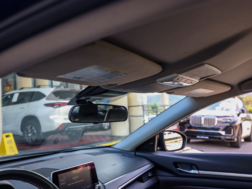 Used 2023 Nissan Altima 2.5 SR image 13