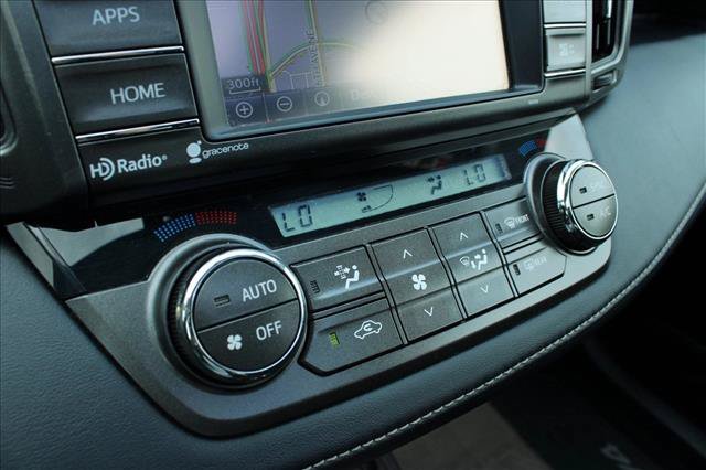 Used 2015 Toyota RAV4 XLE AWD/4WD image 20