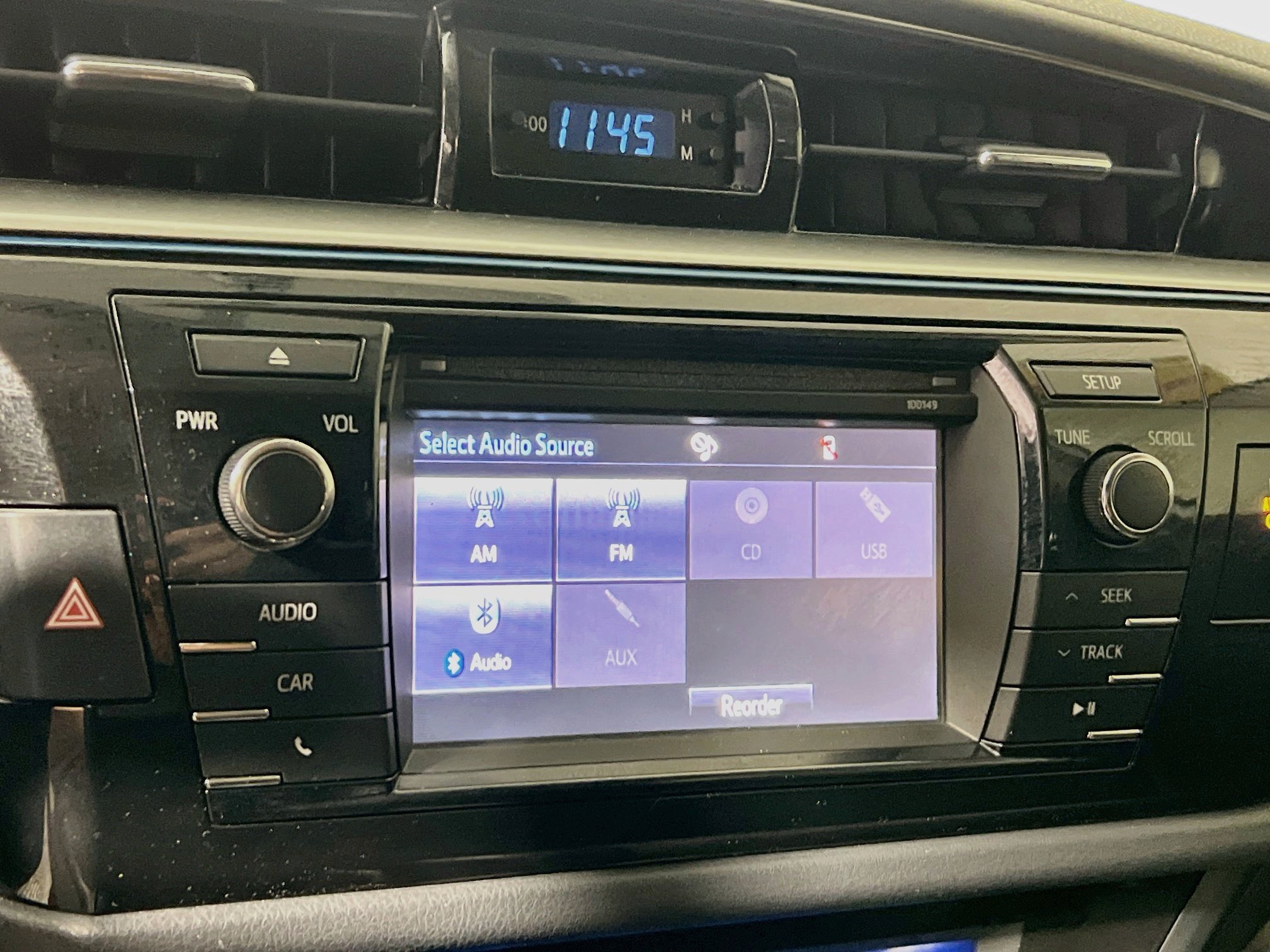 Used 2015 Toyota Corolla S FWD image 26