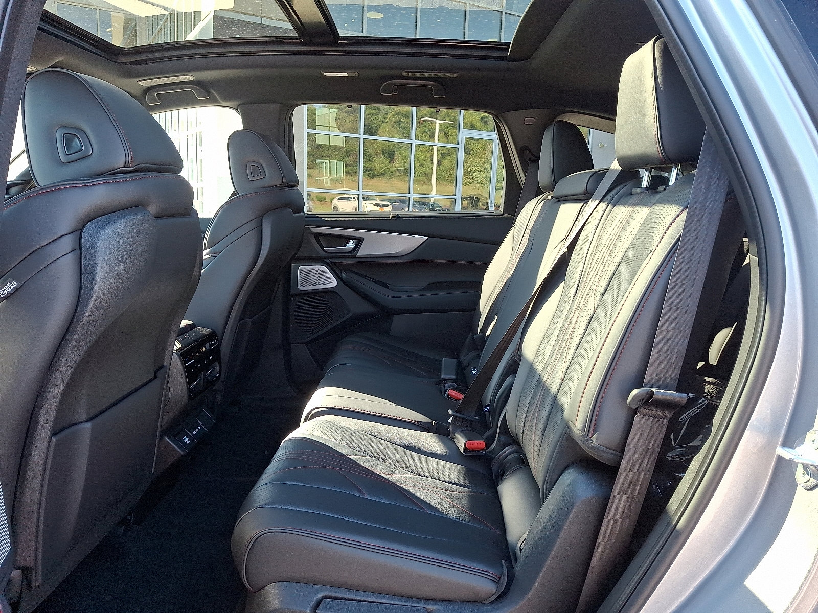 New 2026 Acura MDX A-Spec image 6