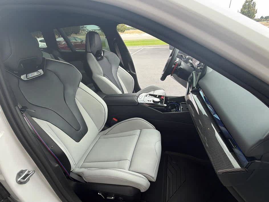 Used 2025 BMW M5 Touring w/ M Driver's Package AWD/4WD image 30