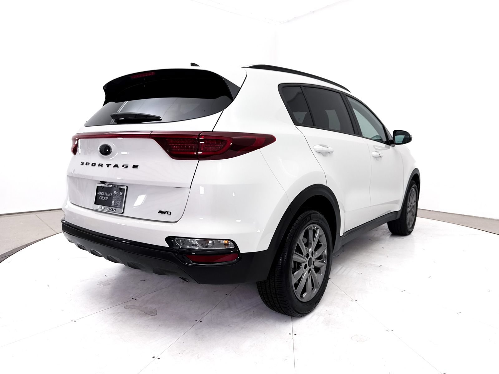 Certified 2022 Kia Sportage Nightfall Edition w/ Nighfall AWD Premium Package image 18