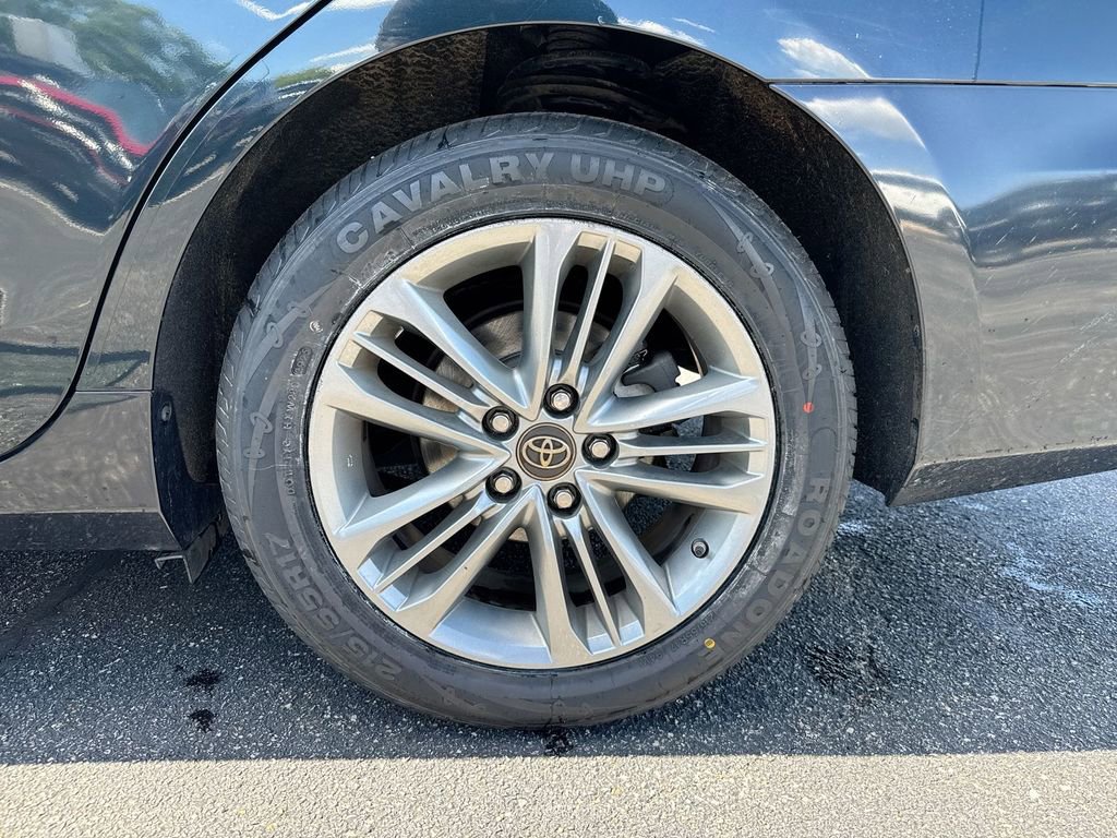 Used 2016 Toyota Camry SE image 26