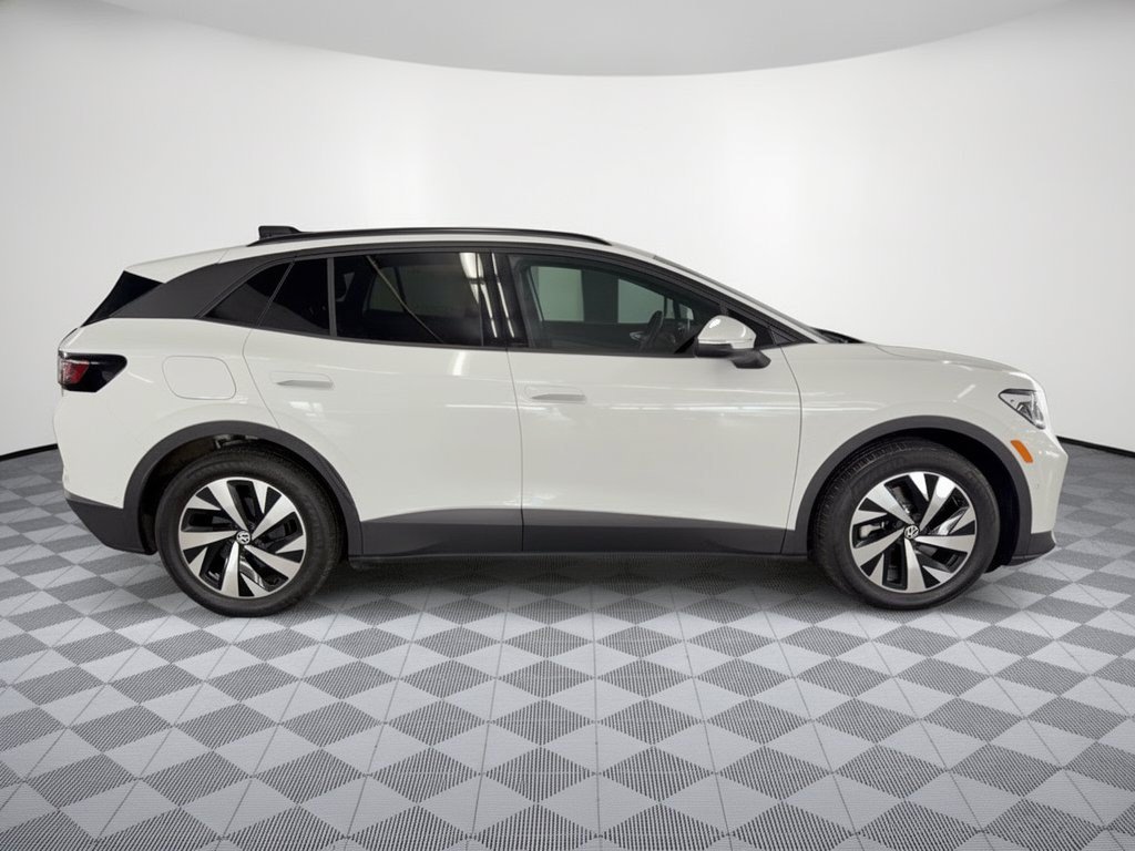 Used 2024 Volkswagen ID.4 2WD image 8