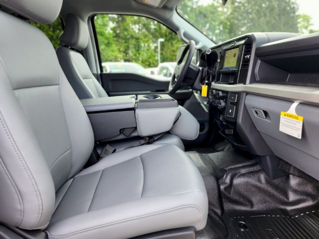 New 2027 Ford F350 XL w/ FX4 Off-Road Package AWD/4WD image 11