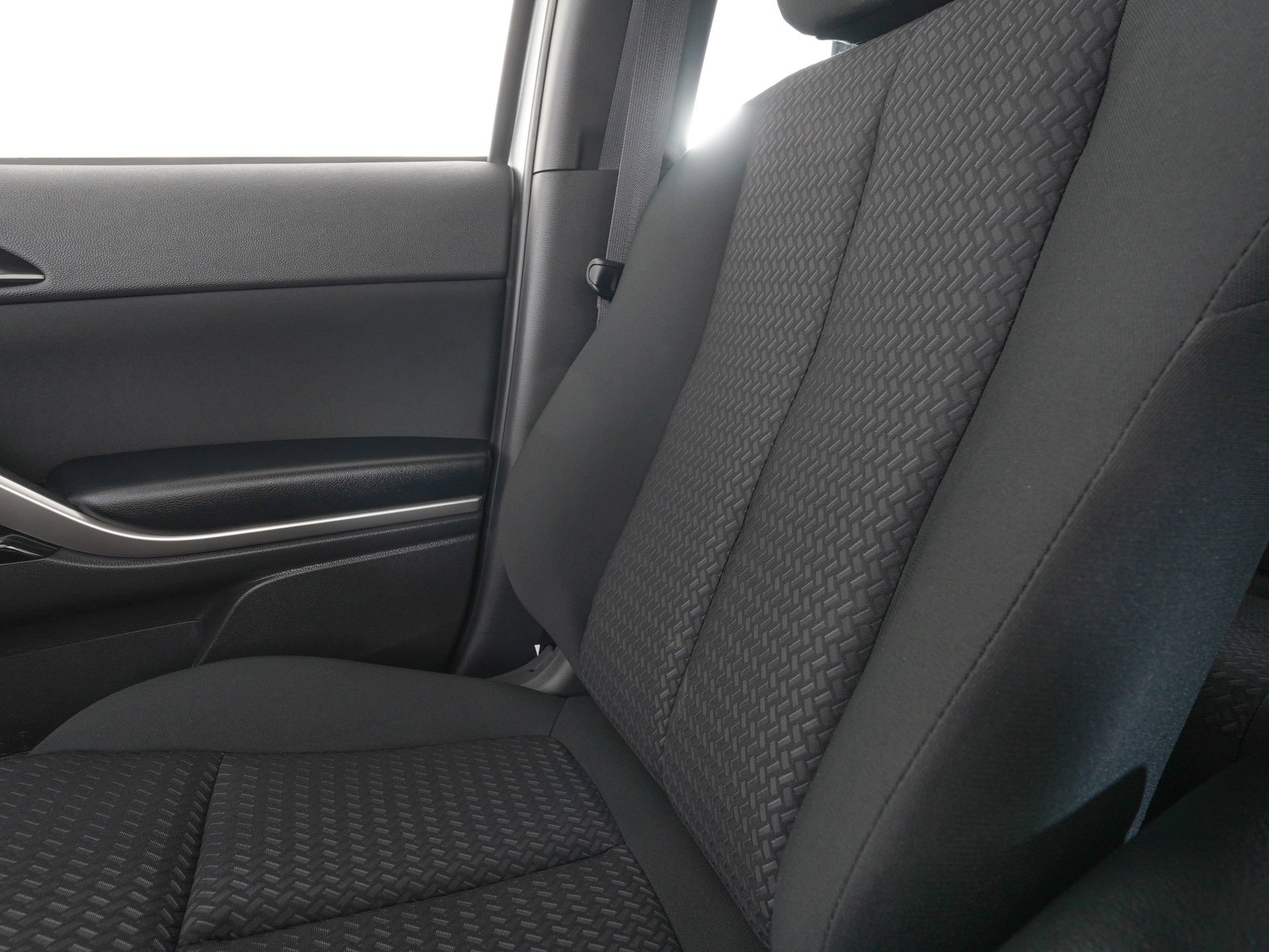 New 2026 Mitsubishi Eclipse Cross LE AWD/4WD image 18