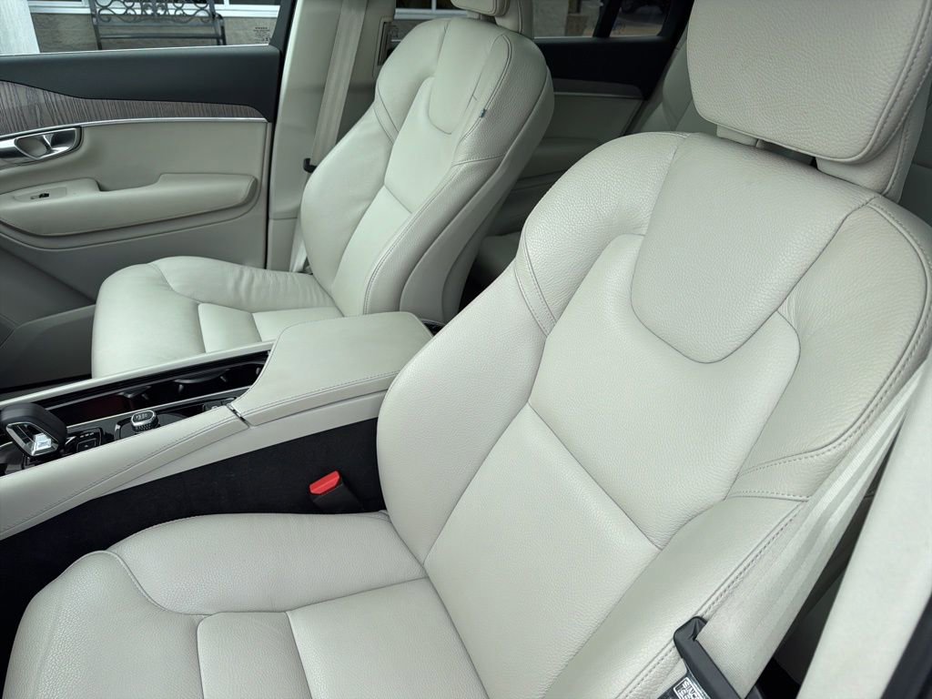 Used 2024 Volvo XC90 T8 Plus image 10