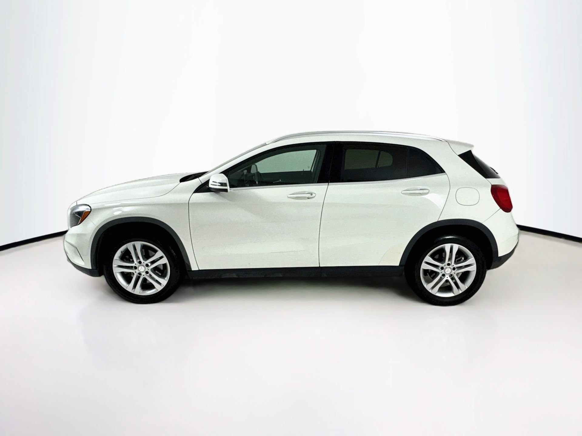 Used 2016 Mercedes-Benz GLA 250 image 5