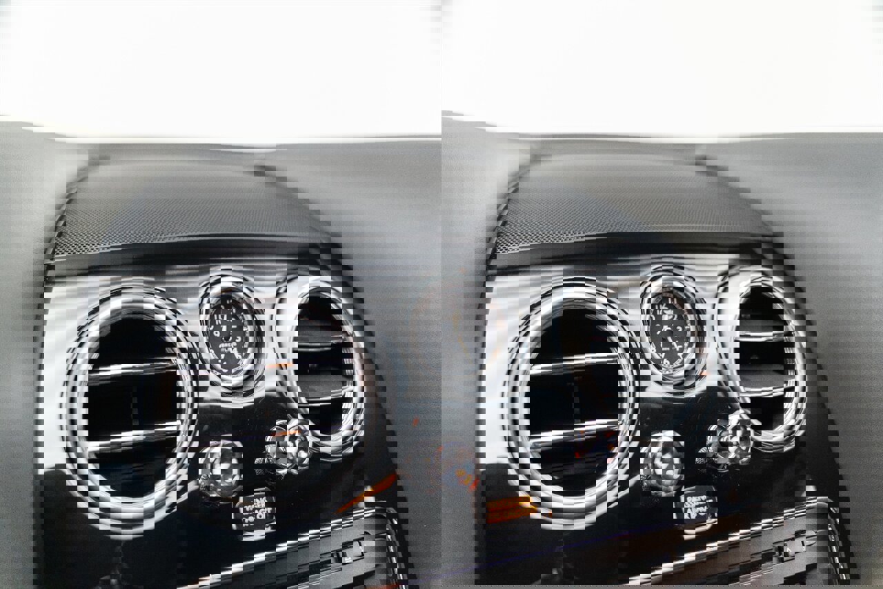 Used 2015 Bentley Continental GT image 97