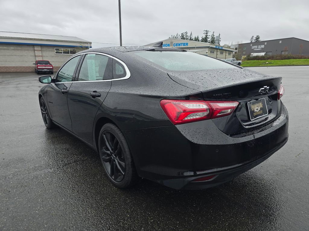 Used 2024 Chevrolet Malibu LT w/ Midnight Edition FWD image 5