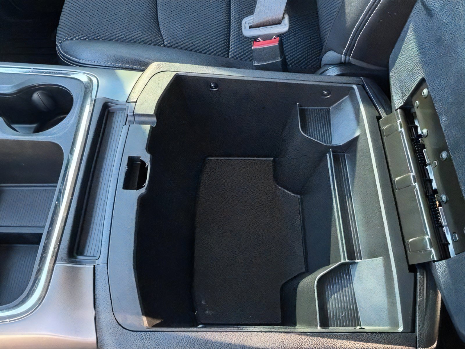 Used 2016 RAM 1500 Sport AWD/4WD image 19
