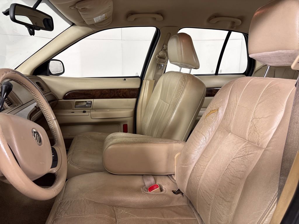 Used 2010 Mercury Grand Marquis LS image 17