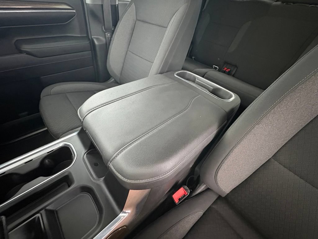 Used 2024 Chevrolet Silverado 1500 LT Trail Boss w/ Convenience Package II AWD/4WD image 32
